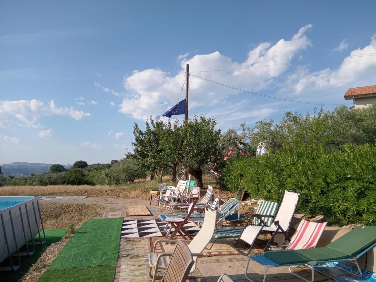 Bed&Breakfast Giardino Agritourist Controguerra Exterior photo
